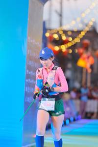 BIB: 100, 5080
                            <button type="button" onclick="openModal(21768281)" class="btn btn-primary btn-sm float-right btn-popup" data-toggle="modal" data-target=".modal-high-quality">
                        <i class="fas fa-shopping-cart"></i> Add to Cart
                    </button>
                                            <button type="button" onclick="isThisMe(21768281, true)" class="btn btn-success btn-sm float-right btn-popup btn-isme hidden" data-toggle="tooltip" data-placement="bottom" title="นี่คือรูปของคุณใช่ไหม คลิกที่นี่เพื่อเอาเข้าอัลบั้ม">
                        <i class="fas fa-plus"></i> Add to album
                    </button>
                    <button type="button" onclick="isThisMe(21768281, false)" class="btn btn-warning btn-sm float-right btn-popup btn-isnotme hidden">
                        <i class="fas fa-ban"></i> Remove from album
                    </button>